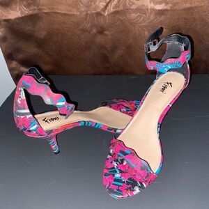 FIONI Clothing Pink and Black High Heels